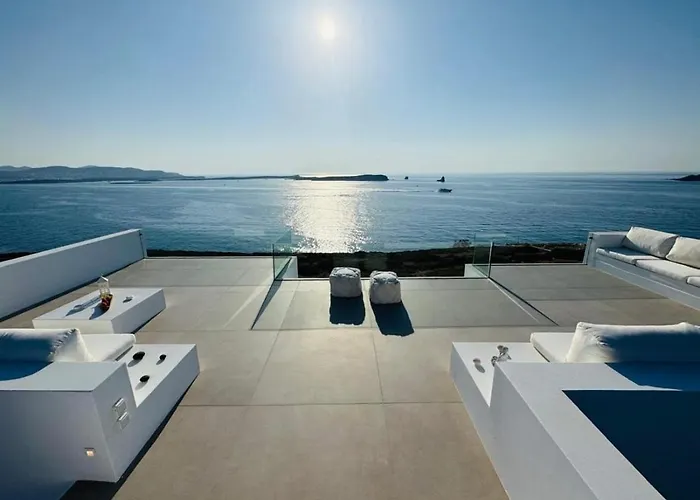 Endless Blue Sarakíniko